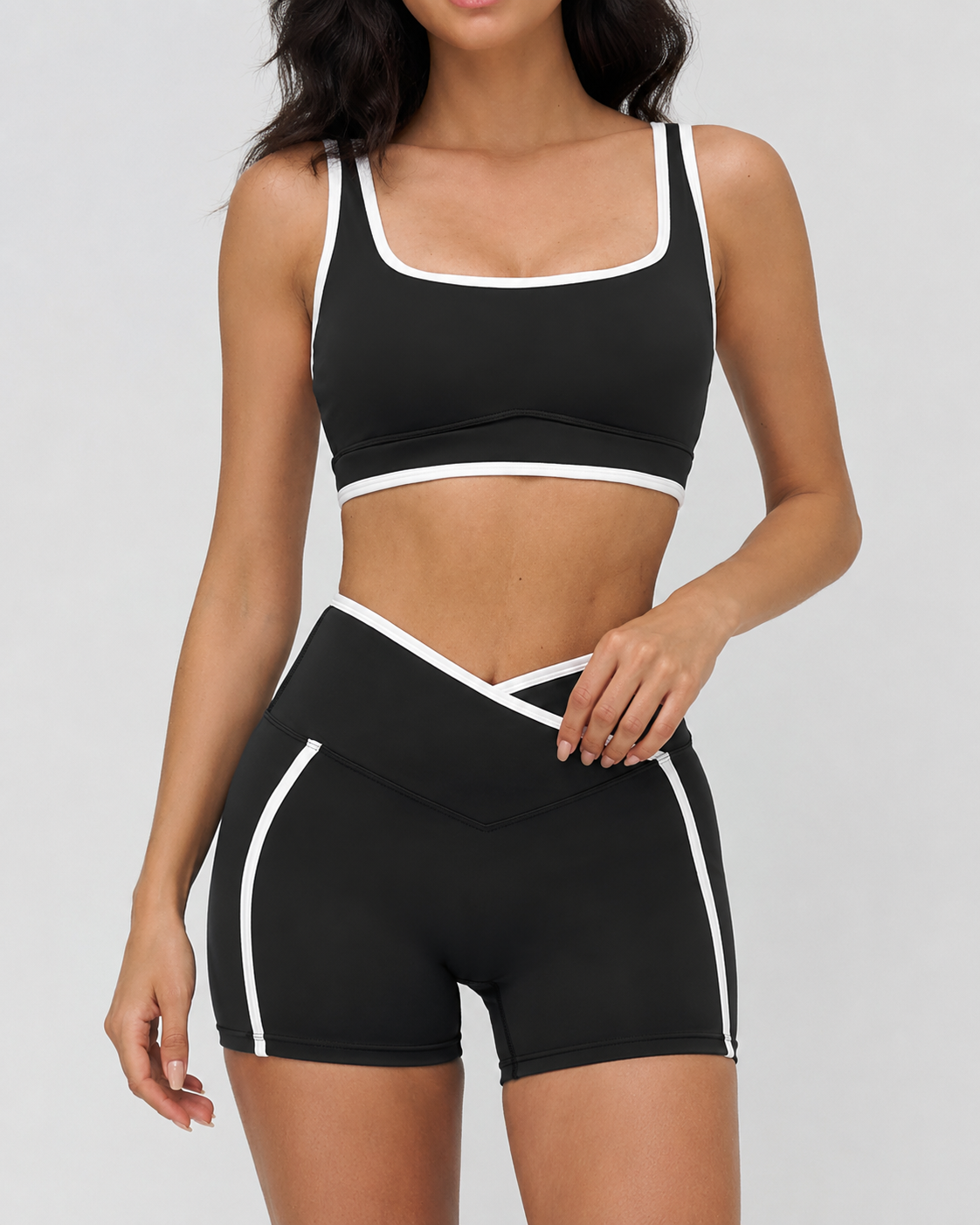 Contrast Square-Neck Sports Bra