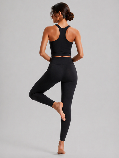 טופ אימון SculptFit – גזרת רייסרבק