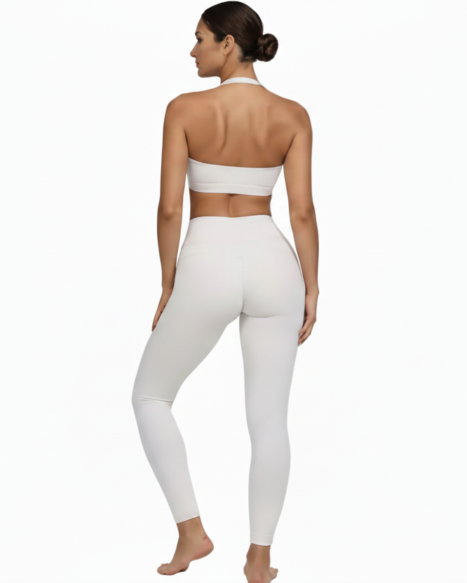 טופ כתפיות רחבות + טייץ רגיל