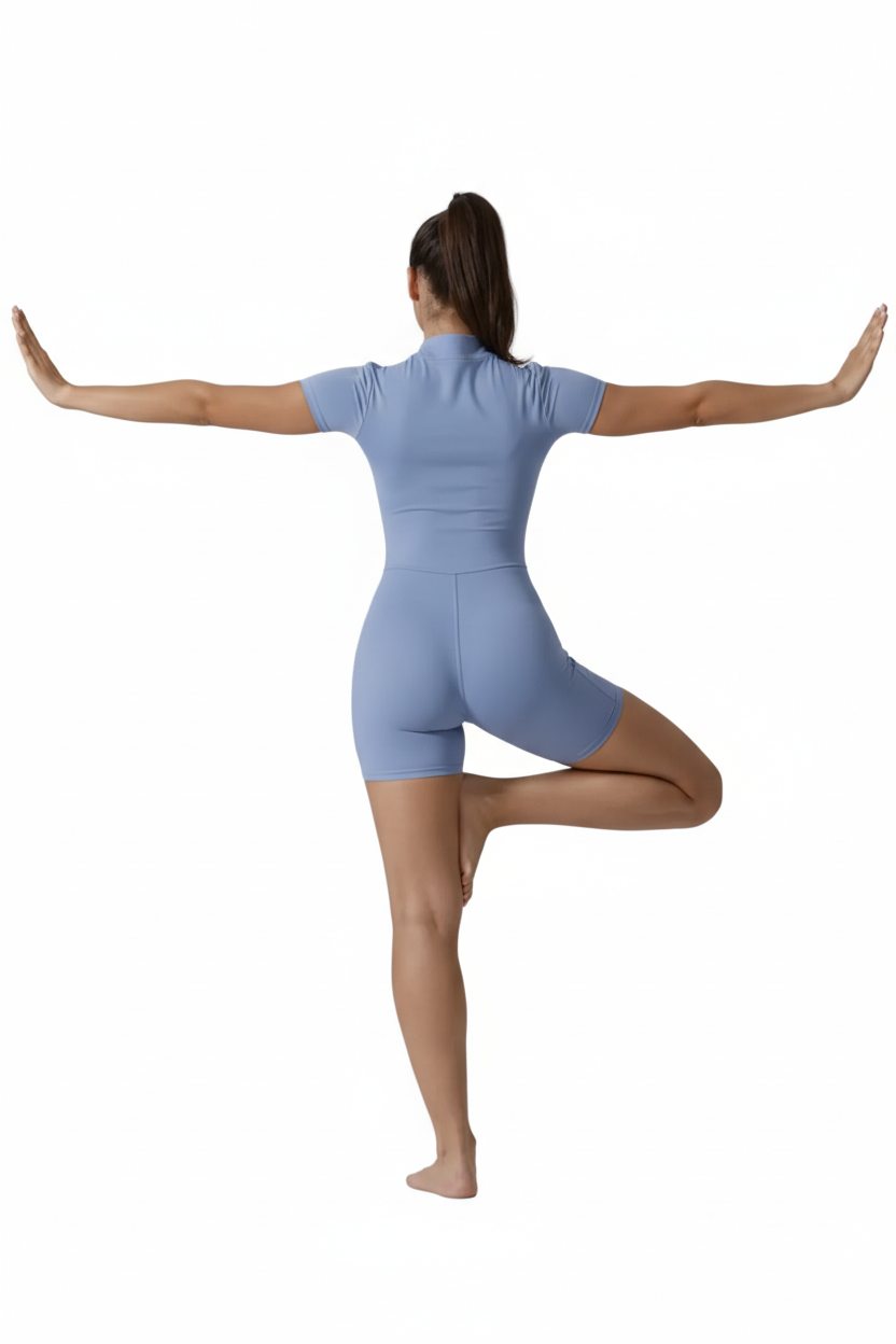 אוברול יוגה סגור קצר עם רוכסן