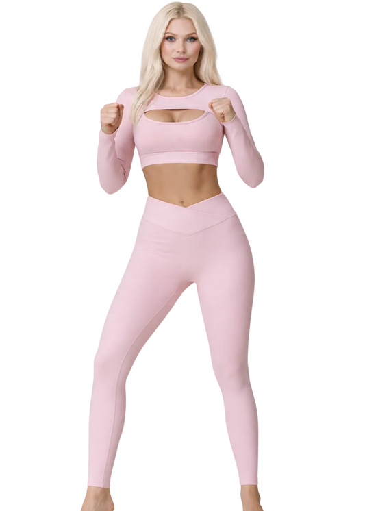 טופ  שרוול ארוך פתח + טייץ צמוד בגזרת V גבוהה