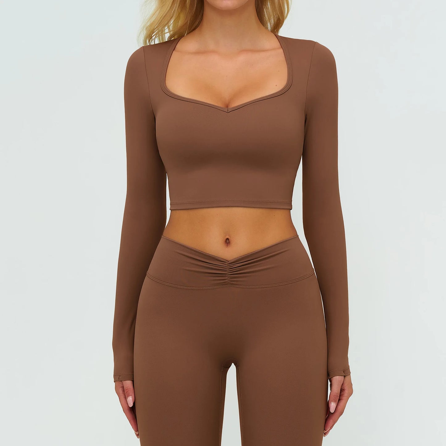 טופ ספורטיבי שרוול ארוך