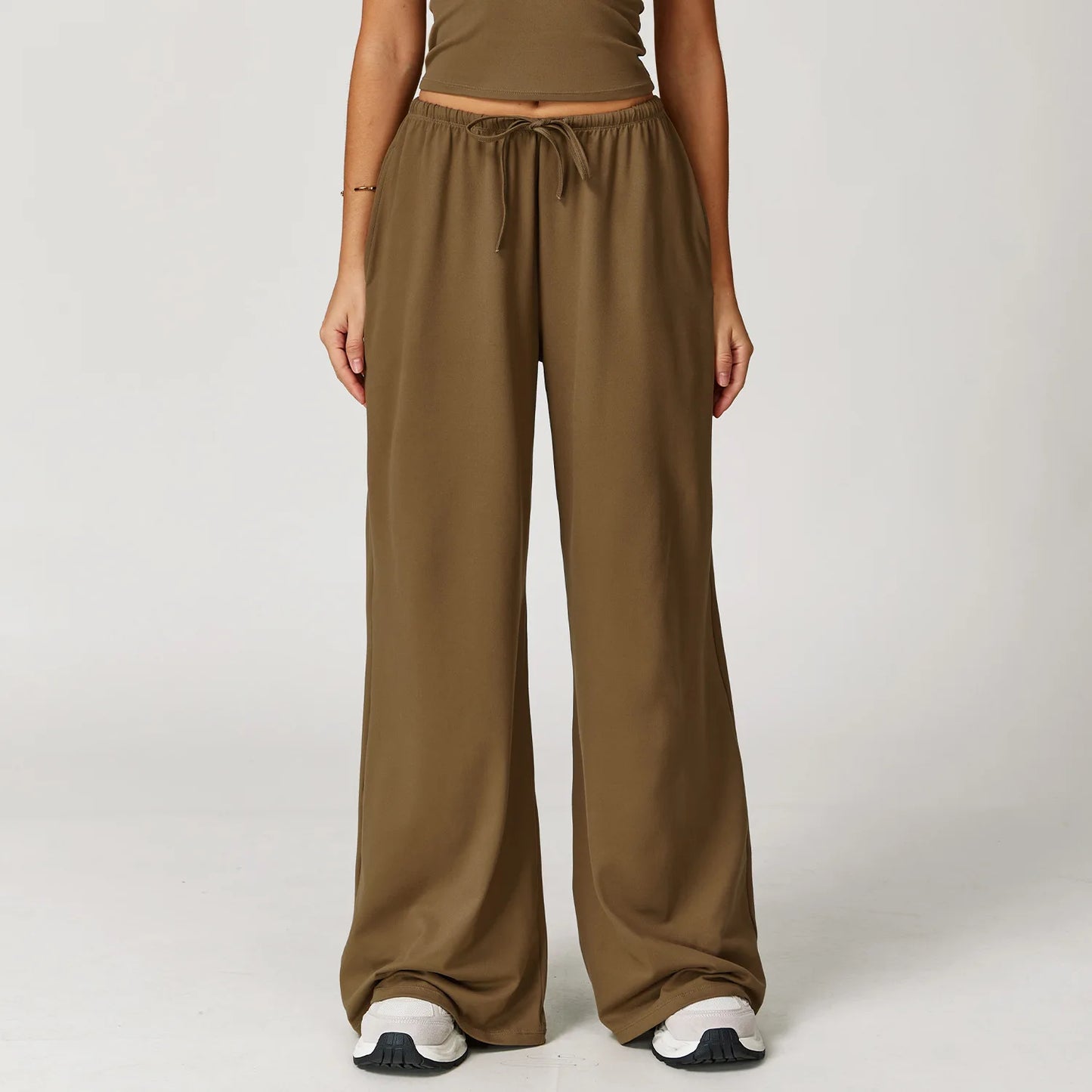 מכנסי יוגה לנשים בגזרה רחבה