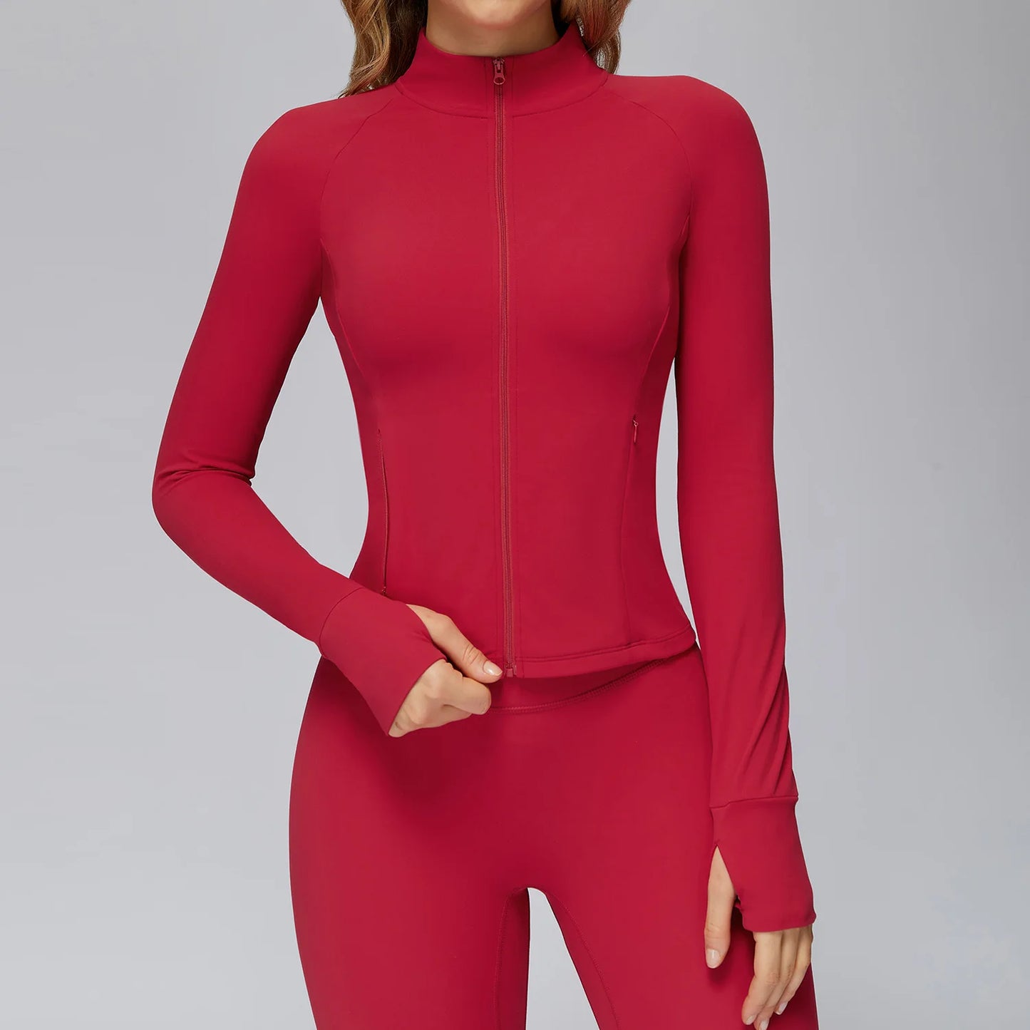 ז’קט ספורט נשים עם רוכסן ושרוול ארוך