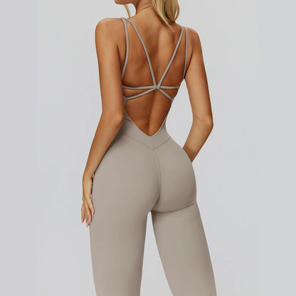 אוברול ספורט לנשים גב פתוח