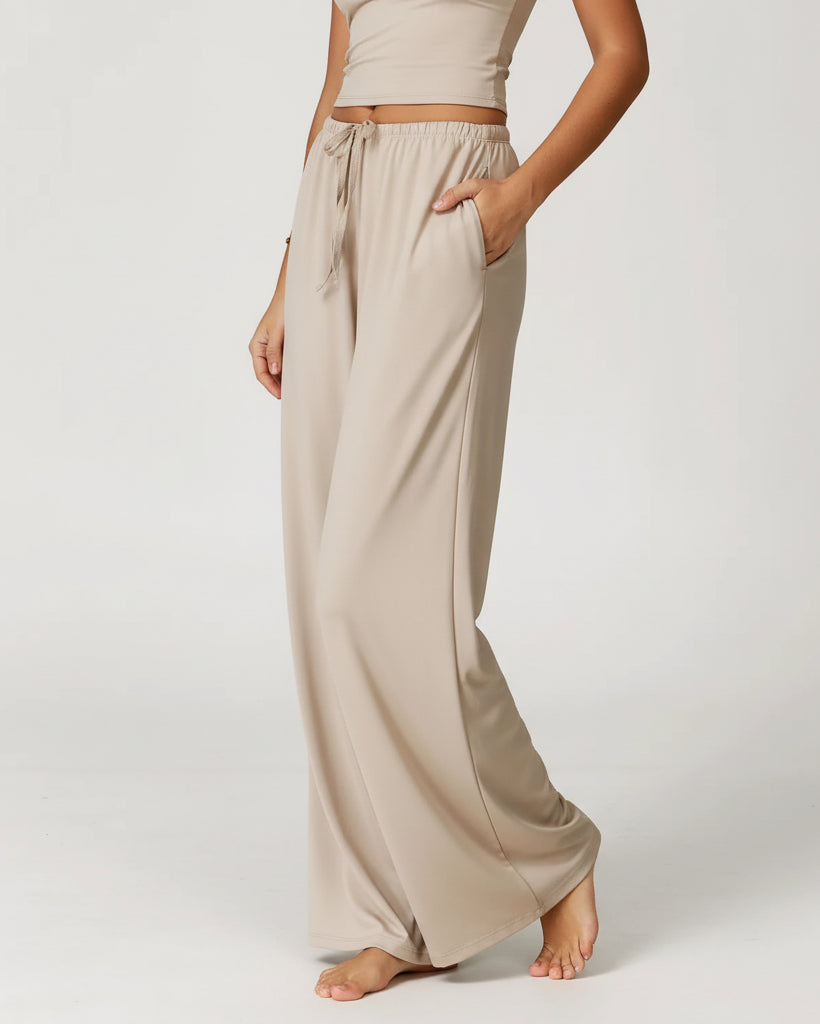 Flow Wide-Leg Yoga Pants