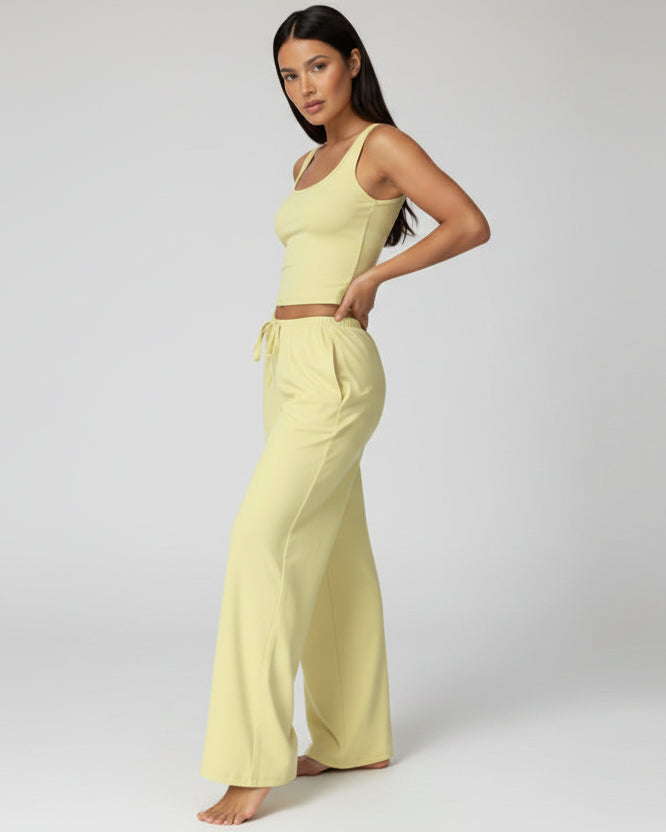 Flow Wide-Leg Yoga Pants