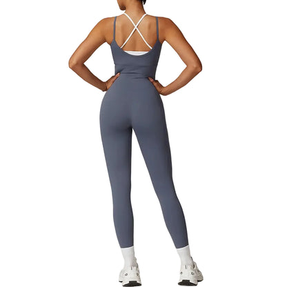 אוברול ספורט מחטב עם טופ פנימי משולב